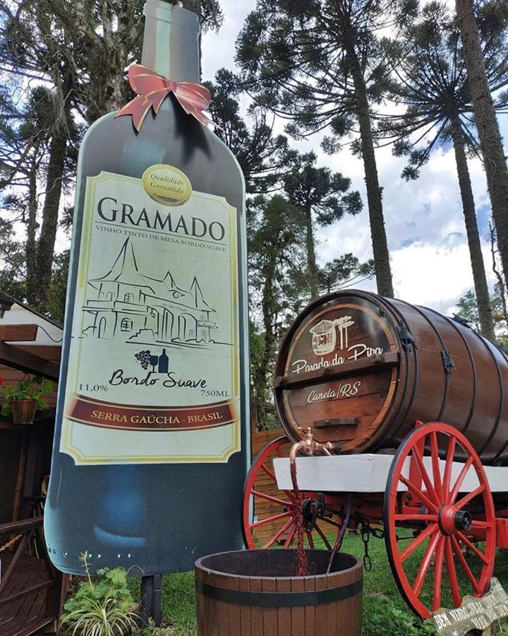 Chale Tematico Em Pipa De Vinho - Parada Da Pipa Chales كانيلا المظهر الخارجي الصورة
